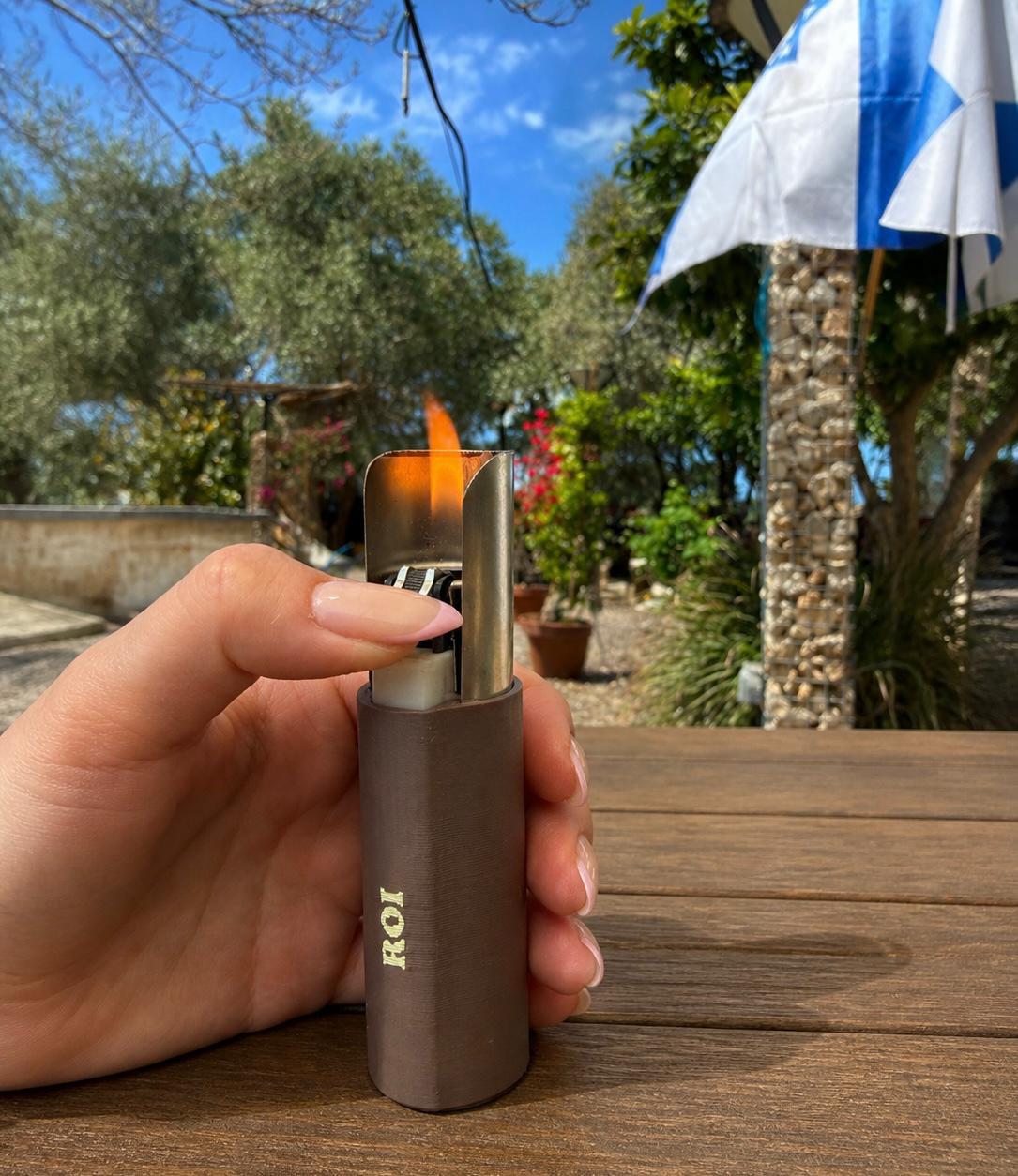 מגן רוח נירוסטה נשלף על כיסוי קליפר עם להבה